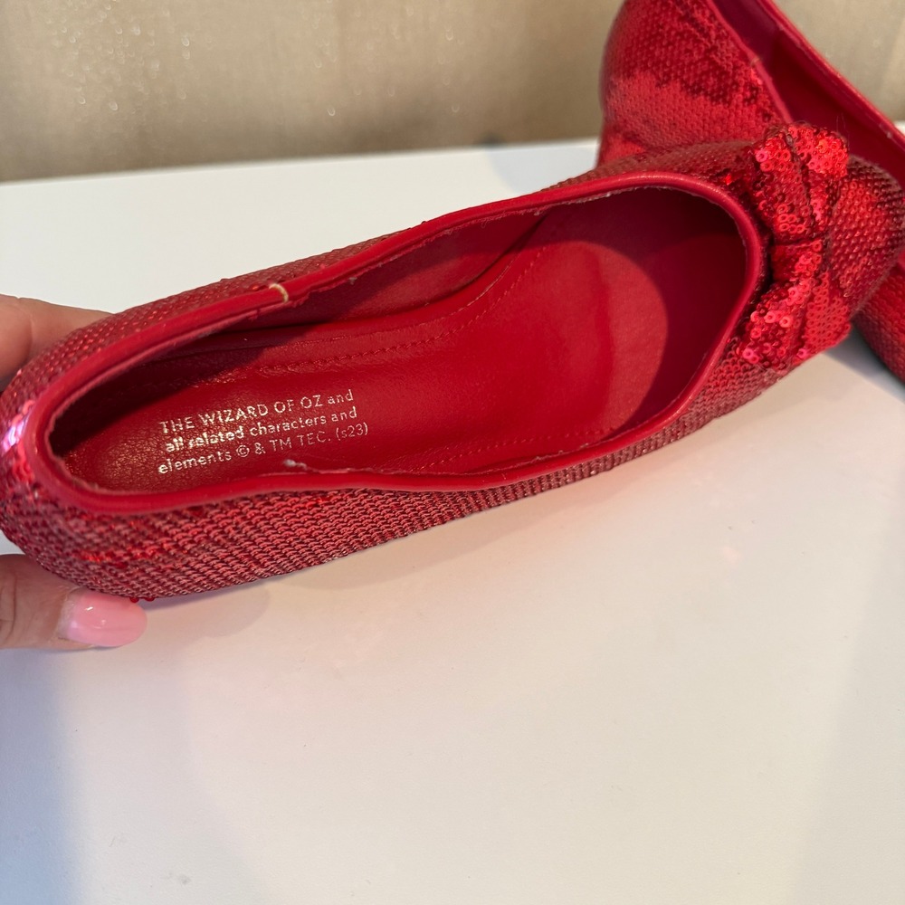 The Wizard of Oz Red Sequined Ruby Slippers Block Heel Bow Pumps Womens 9 - Picture 7 of 8